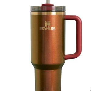 stanley x Lainey Wilson country gold 40z